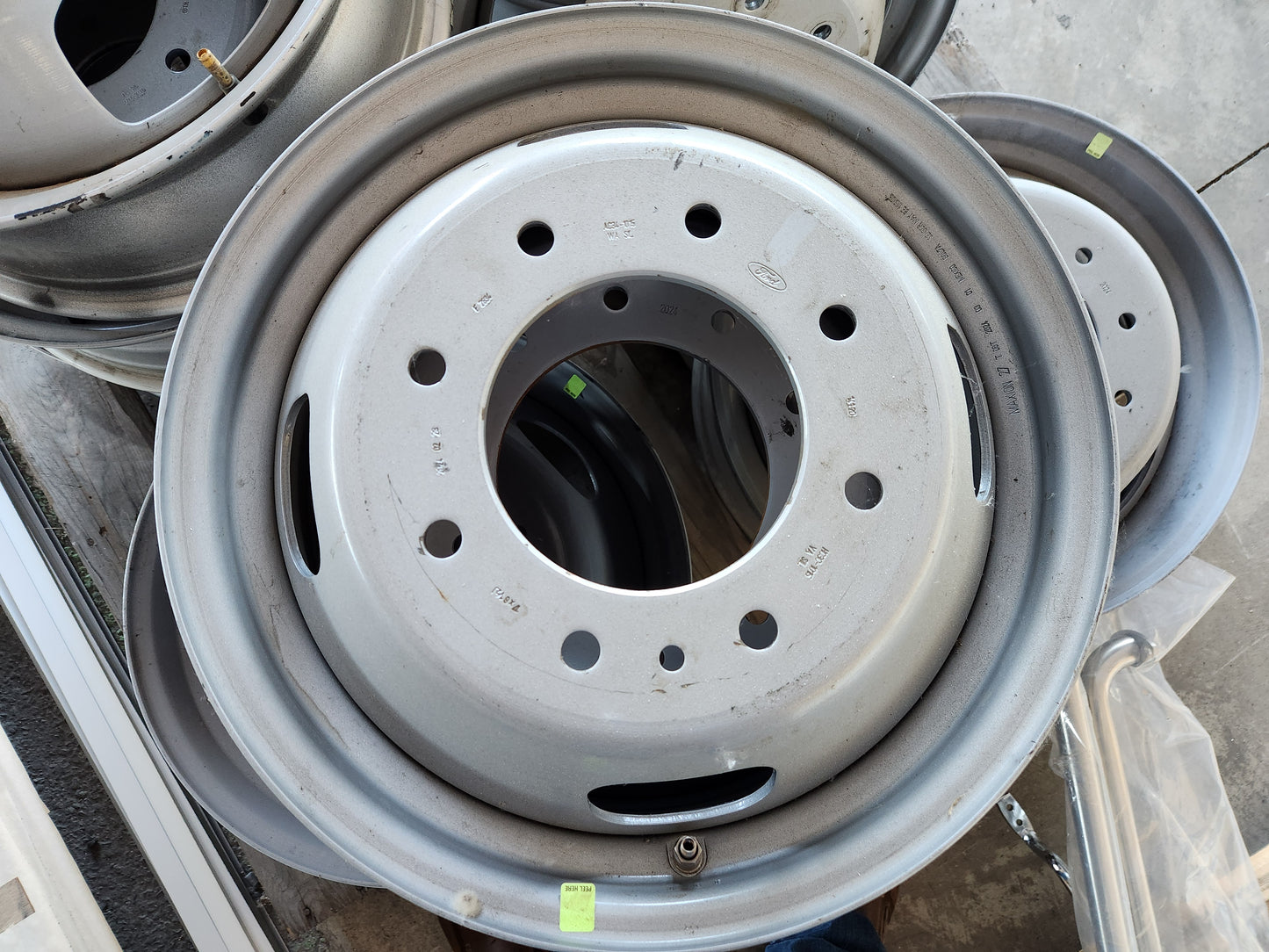 Wheel, 17.0 x 6.5, Steel, Argent Silver, Ford F250/F350/F450, Front & Rear, AC341015WA