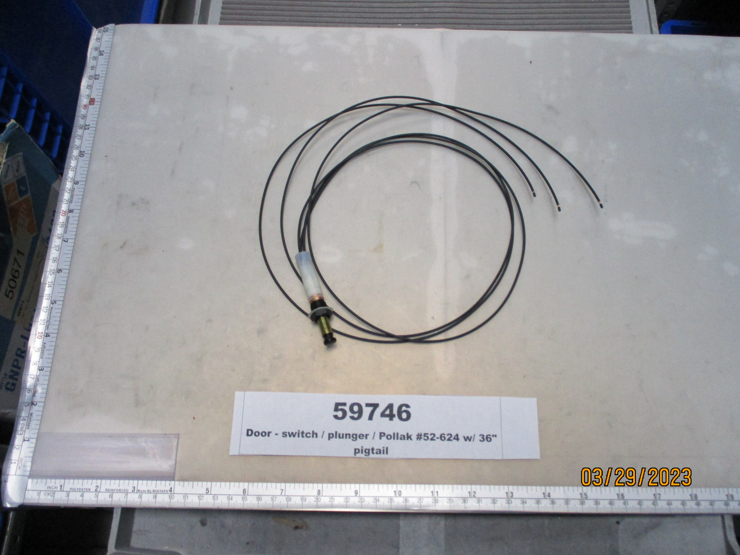 Switch, Plunger, Door Open, w/36" Pigtail, Pollak, 52-624