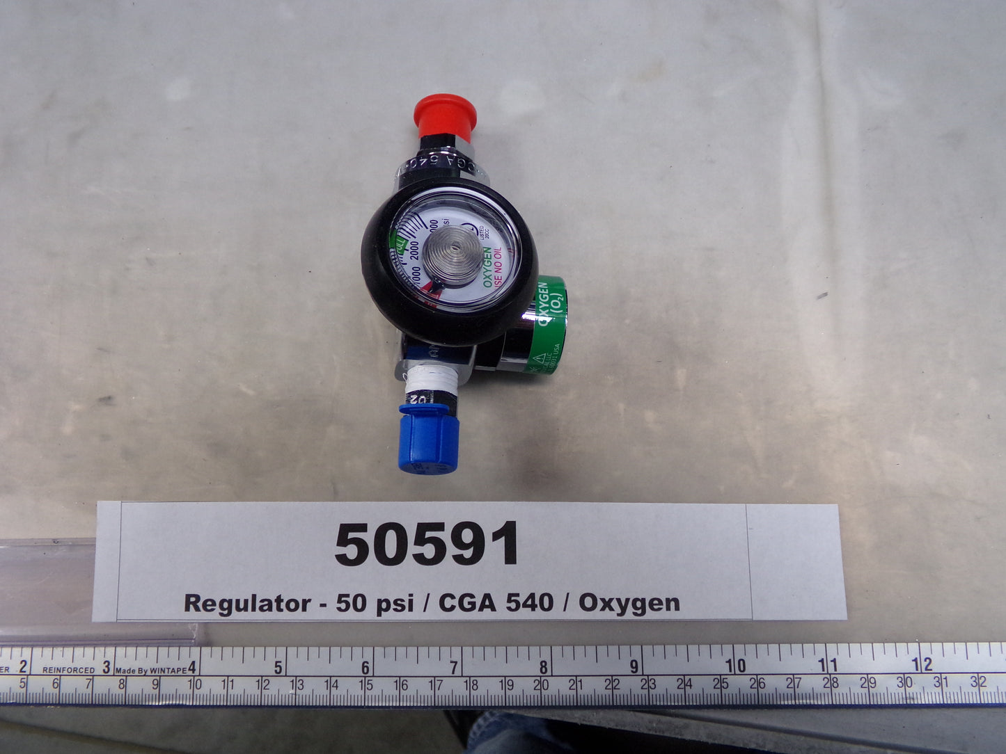 Regulator, Compact Style, Oxygen, Nut & Nipple, Amvex, GR-540