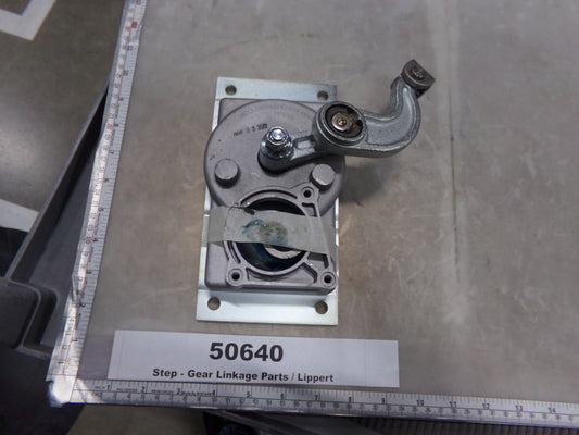 Gear Box, Linkage w/"A", Lippert, 379160